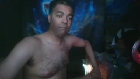 Snapshot of fadeyisteven32 chatting on 10-12-25, 09:03 fadeyisteven32 online show from 10-12-25, 09:03
