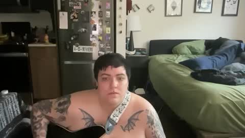 Snapshot of faenforest chatting on 04-13-26, 01:11 faenforest online show from 04-13-26, 01:11