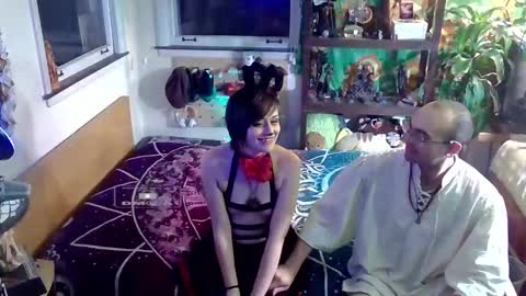 Snapshot of faewildflower chatting on 11-14-25, 06:01 faewildflower online show from 11-14-25, 06:01