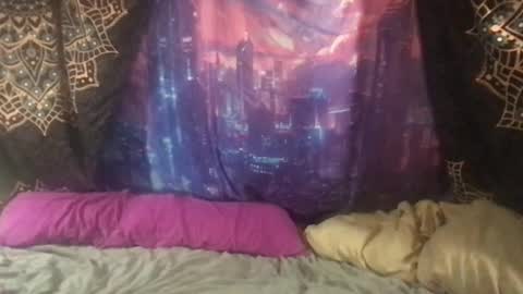 Fae online show from 12-07-24, 10:23