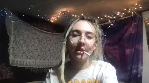 Fae online show from 01-05-25, 07:49