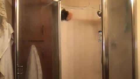 Fae online show from 02-25-25, 11:08