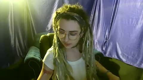 Fae online show from 11-08-25, 10:48