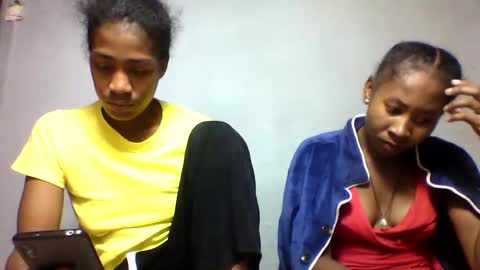 faiqua95 online show from 04-18-26, 07:07