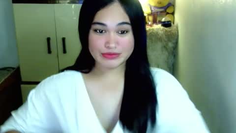 Snapshot of fairy_cuddle chatting on 04-14-26, 05:19 call me shanaia online show from 04-14-26, 05:19