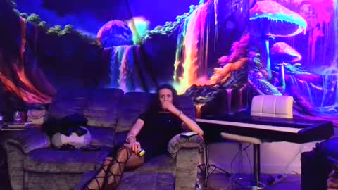 Snapshot of fairy_moan chatting on 02-06-26, 01:43 fairy_moan online show from 02-06-26, 01:43