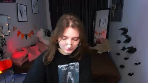 Tara online show from 10-25-25, 06:21