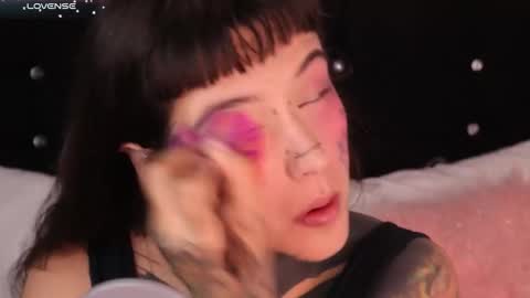 Snapshot of fairyflexxx chatting on 02-11-25, 11:54 Fairy online show from 02-11-25, 11:54