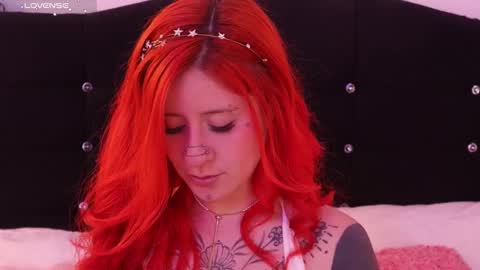 Snapshot of fairyflexxx chatting on 02-28-25, 07:56 Fairy online show from 02-28-25, 07:56