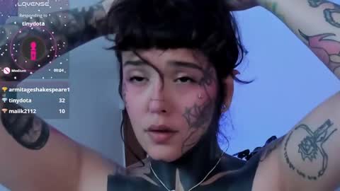 Snapshot of fairyflexxx chatting on 03-09-25, 12:53 Fairy online show from 03-09-25, 12:53