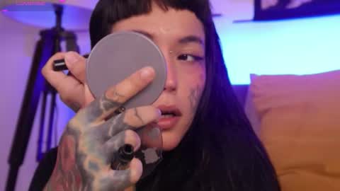 Snapshot of fairyflexxx chatting on 09-21-25, 11:01 Fairy online show from 09-21-25, 11:01