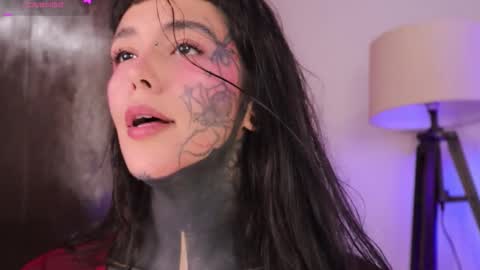 Snapshot of fairyflexxx chatting on 11-13-25, 07:24 Fairy online show from 11-13-25, 07:24