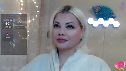 Jewell online show from 11-24-25, 06:13