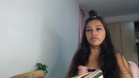 fairylatin online show from 01-04-25, 07:55