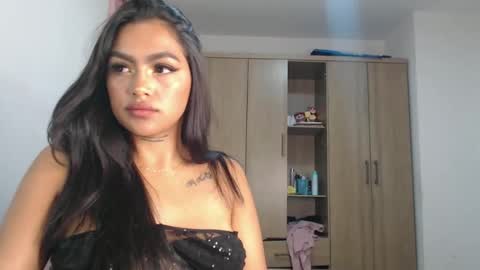 fairylatin online show from 01-04-25, 11:00