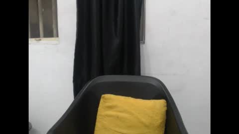 Snapshot of fairyslut9 chatting on 02-10-26, 08:02 fairyslut9 online show from 02-10-26, 08:02