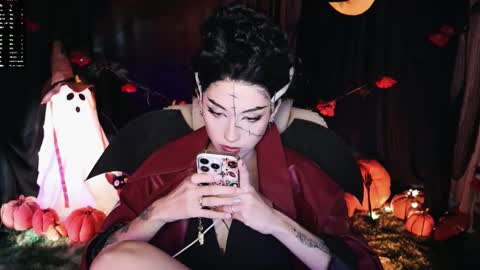  Jackie Cosplayer  online show from 10-08-25, 03:26