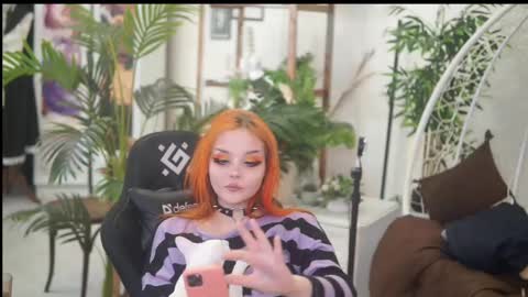 faith_chan online show from 02-25-25, 04:24