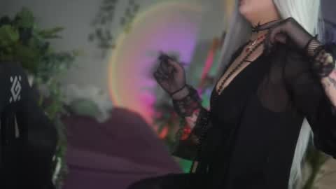 faith_chan online show from 12-23-25, 05:05