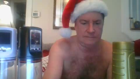 Snapshot of falconbator8 chatting on 12-28-24, 02:42 falconbator8 online show from 12-28-24, 02:42