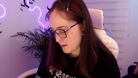 Snapshot of fallenag__ chatting on 07-09-26, 12:26 OF fallenag 1 online show from 07-09-26, 12:26