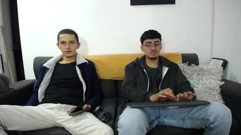 FallGays online show from 12-22-24, 01:23