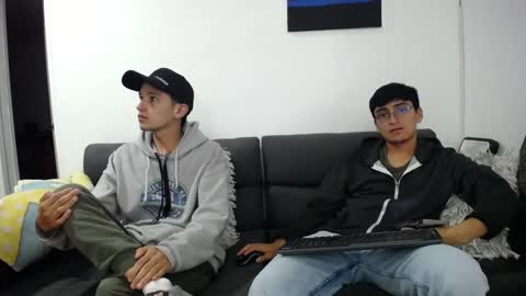 FallGays online show from 01-20-25, 01:28