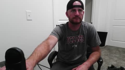 Daddy online show from 10-22-25, 05:08