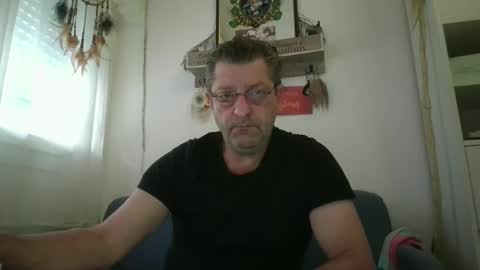 Snapshot of falushp chatting on 05-05-26, 06:10 falushp online show from 05-05-26, 06:10