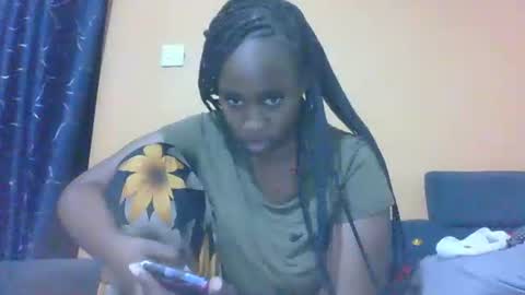 famous_bear online show from 02-22-26, 02:37