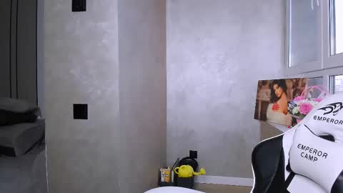 fancy bunny online show from 12-18-25, 05:24