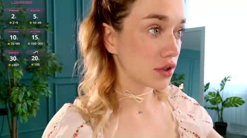 Snapshot of fancyamelia chatting on 05-22-26, 10:10 fancyamelia online show from 05-22-26, 10:10