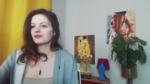 Nadine online show from 02-22-25, 07:23