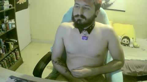 Snapshot of fangtiger chatting on 10-13-25, 08:42 Kevin online show from 10-13-25, 08:42