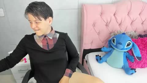 FANNY online show from 11-28-25, 01:41