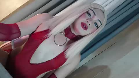 DANIELLA - DONT FORGET TO GIVE ME A THUMBSU UP online show from 01-15-26, 12:59