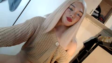 Snapshot of fantasticcock69_daniella chatting on 07-25-26, 11:02 DANIELLA - DONT FORGET TO GIVE ME A THUMBSU UP online show from 07-25-26, 11:02