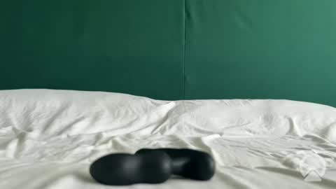 Snapshot of fantasydanny chatting on 07-02-26, 12:44 HappyCake online show from 07-02-26, 12:44