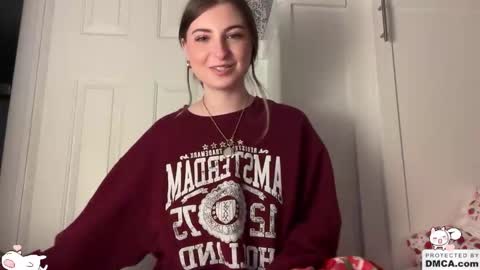 Snapshot of fantasyella chatting on 02-20-26, 06:26 Ella online show from 02-20-26, 06:26