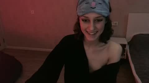 Snapshot of fapputa chatting on 01-13-26, 10:15 Kira online show from 01-13-26, 10:15