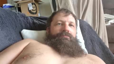 Snapshot of farm2boy chatting on 04-07-26, 04:51 Farm2boy online show from 04-07-26, 04:51