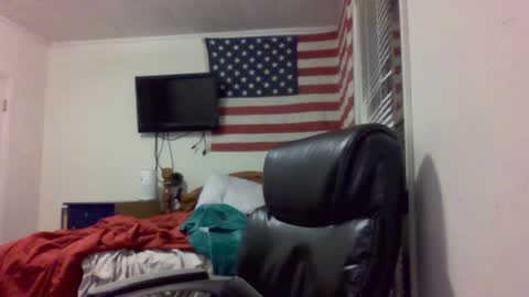 Snapshot of farmboy2398 chatting on 12-02-24, 01:03 farmboy2398 online show from 12-02-24, 01:03