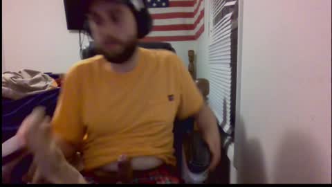 Snapshot of farmboy2398 chatting on 12-15-24, 02:08 farmboy2398 online show from 12-15-24, 02:08