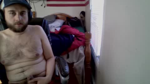 Snapshot of farmboy2398 chatting on 01-22-25, 07:03 farmboy2398 online show from 01-22-25, 07:03