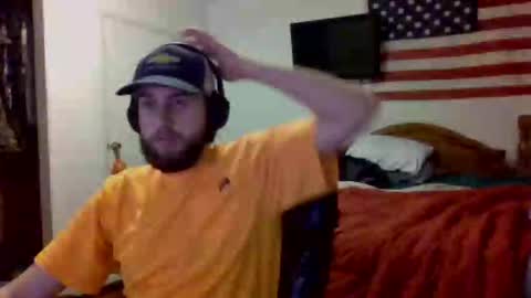 Snapshot of farmboy2398 chatting on 11-23-25, 05:07 farmboy2398 online show from 11-23-25, 05:07