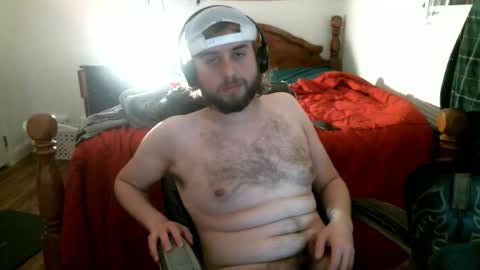 Snapshot of farmboy2398 chatting on 03-13-26, 11:22 farmboy2398 online show from 03-13-26, 11:22