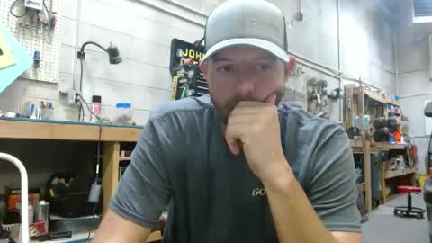 Snapshot of farmboy4720 chatting on 09-13-25, 02:17 farmboy4720 online show from 09-13-25, 02:17