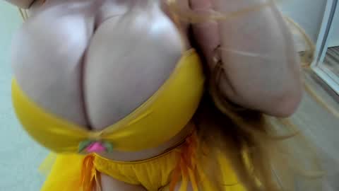 call me Farradayy online show from 11-21-25, 03:00