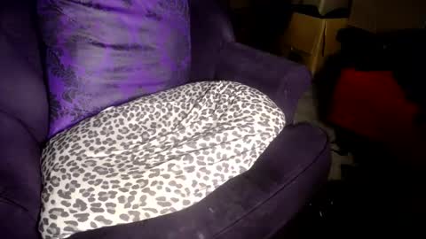 Farrah online show from 03-04-25, 01:59