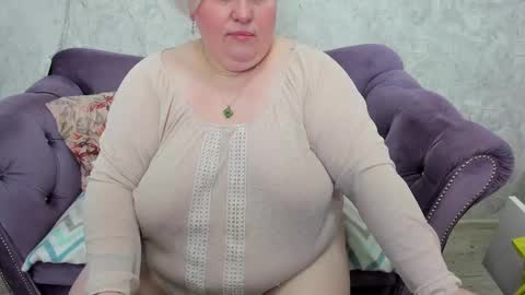 Snapshot of fashiona chatting on 02-04-25, 07:29 fashiona online show from 02-04-25, 07:29